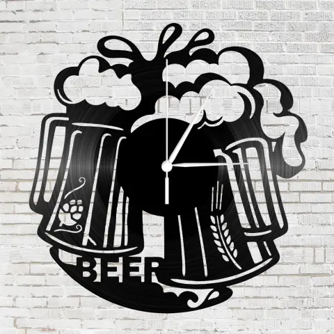 Bakelit falióra Beer