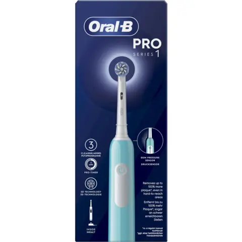 ORAL-B Pro 1 Sensitive Clean Elektromos Fogkefe világoskék