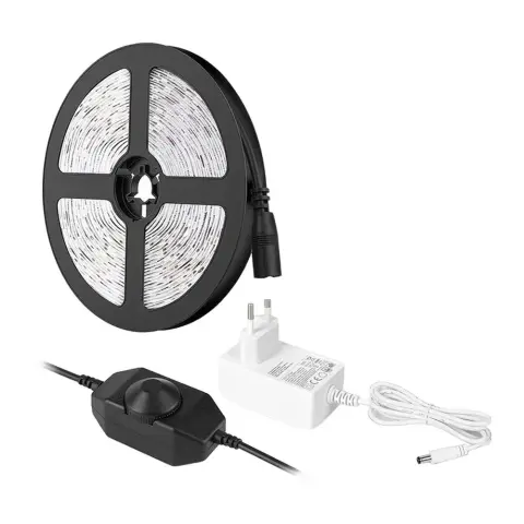 LEPRO LED szalag 5m 300 LED hideg fehér 16W 4100067-DW-EU