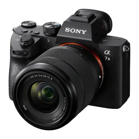 SONY Alpha 7 III + 28-70 mm OSS II kit fekete ILCE7M3MB.CEC