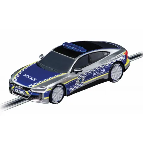 CARRERA GO!!! Audi e-tron GT Police rendőrautó